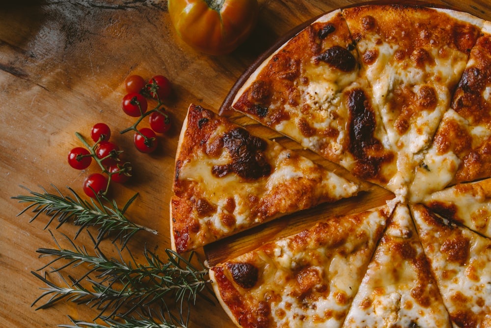 Wood-fired margherita