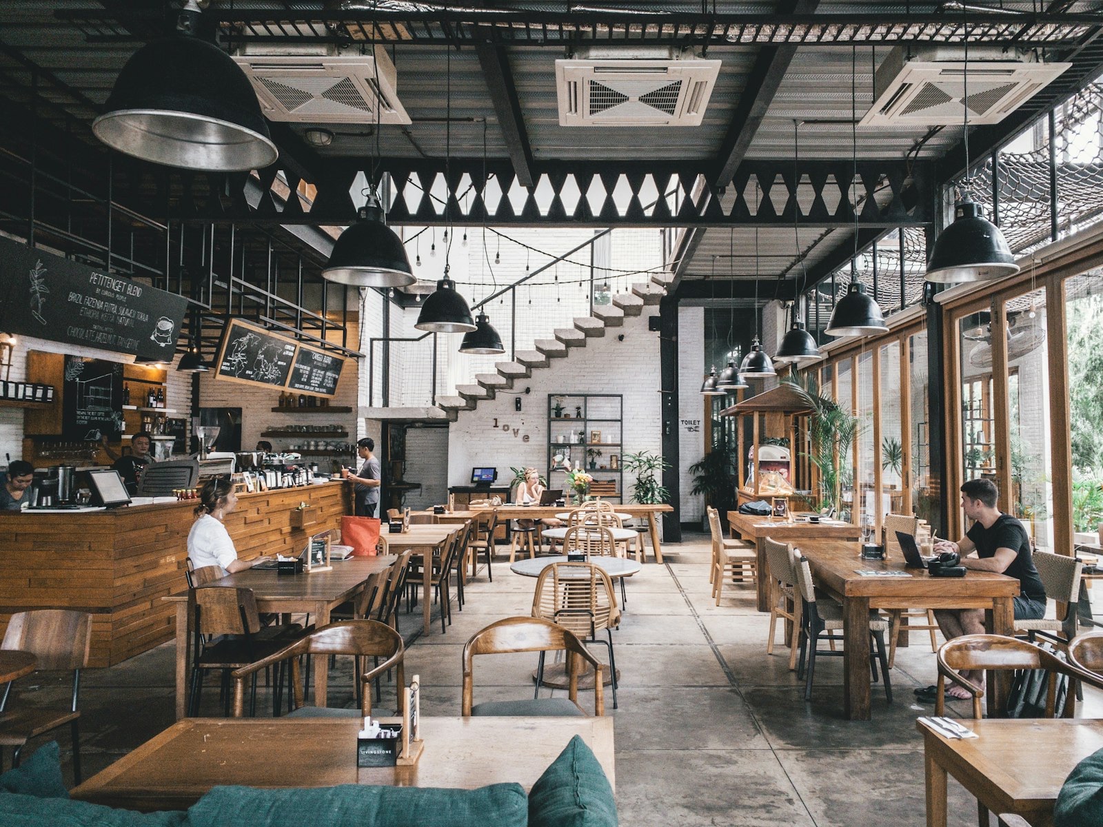 Blackbird Kitchen — A Paris-trained wood oven at the heart of Main Street, Bozeman